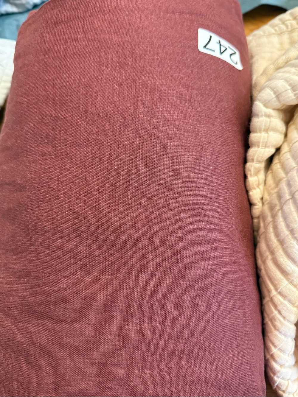Burgundy European Linen Full/Queen Duvet - Retail $164 - Picture 7 of 9